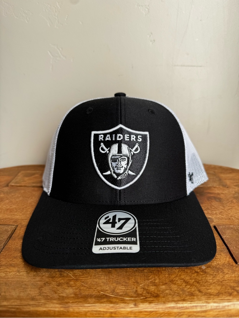 47 Brand Adjustable Black and White Las Vegas Raiders Trucker Hat